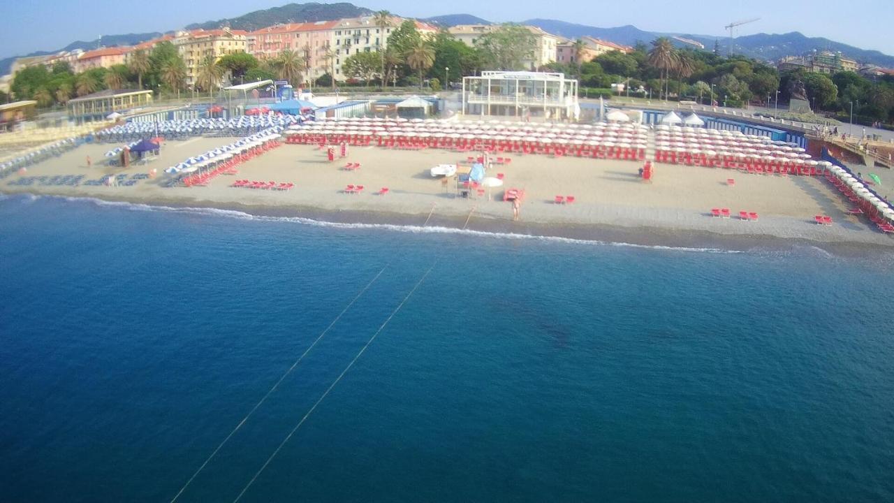 Savona Magnifico Sole Mare 150 M Wifi Climatcontrol Exterior photo